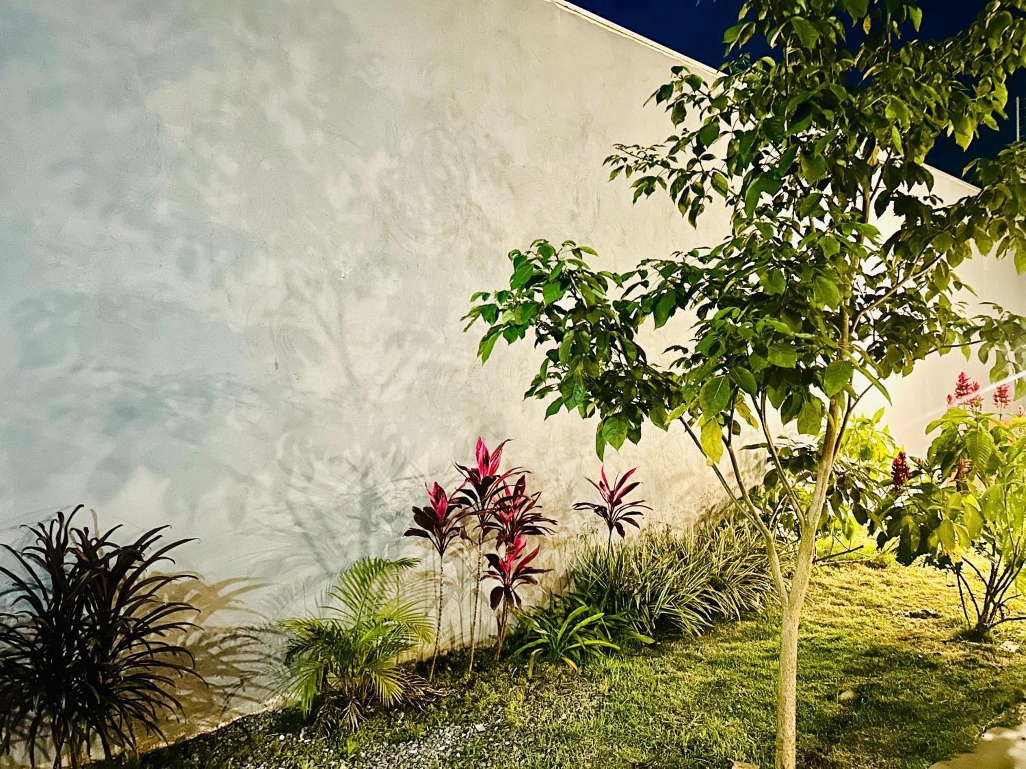 Casa Com Spa De Hidro Com Aquecedor A 700 Mts Do Centro Chapada dos Guimarães エクステリア 写真